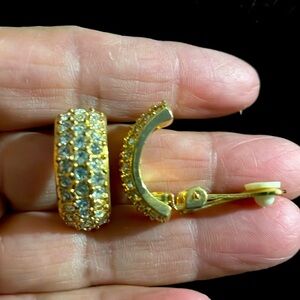Vintage Roman rhinestone clip on earrings